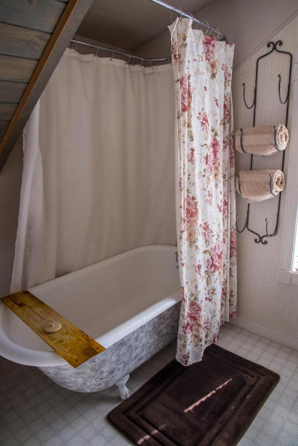Grist Mill Inn Monticello Ngoại thất bức ảnh