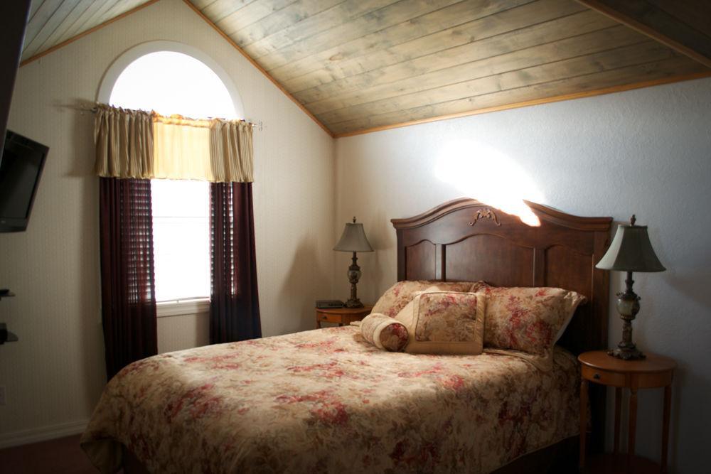 Grist Mill Inn Monticello Ngoại thất bức ảnh